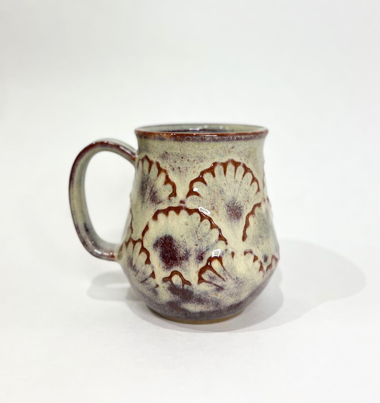 Handcrafted Scalloped Ceramic Mug - 18 oz