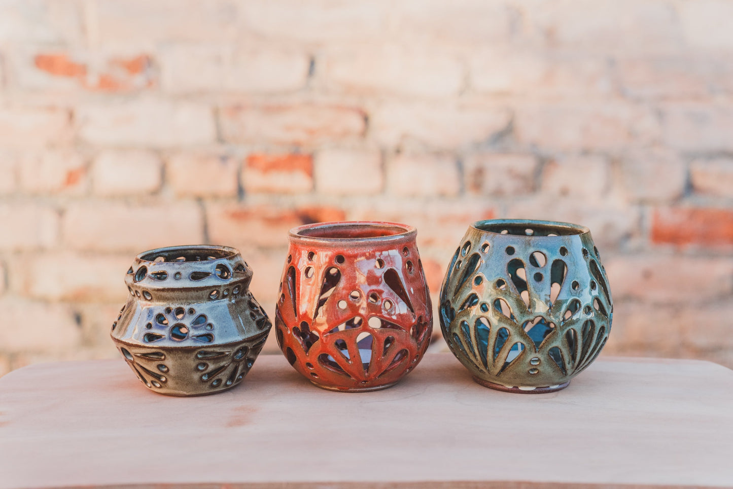 Ceramic tea light holder, candle holder