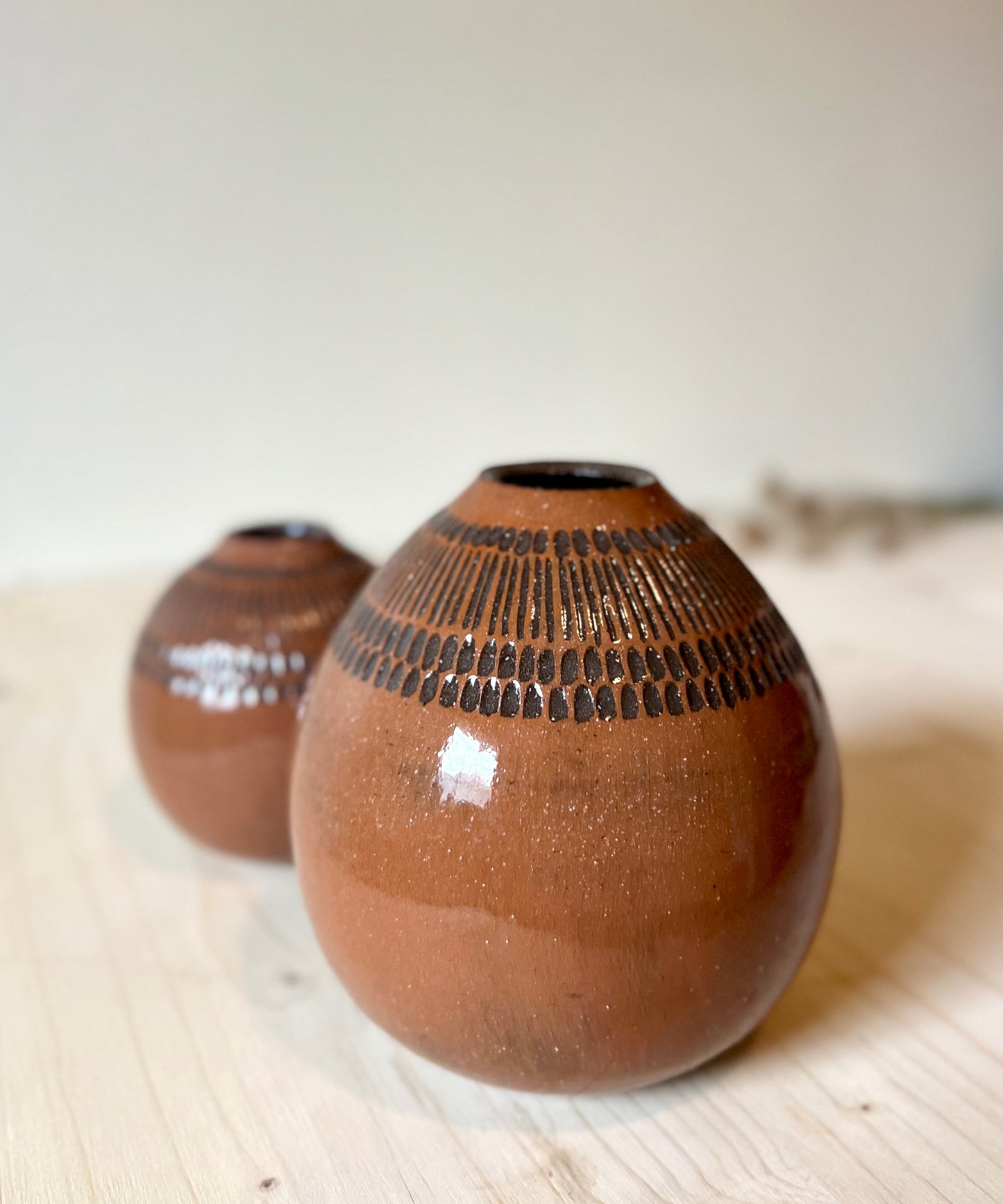 Round Bud Vase, Ceramic