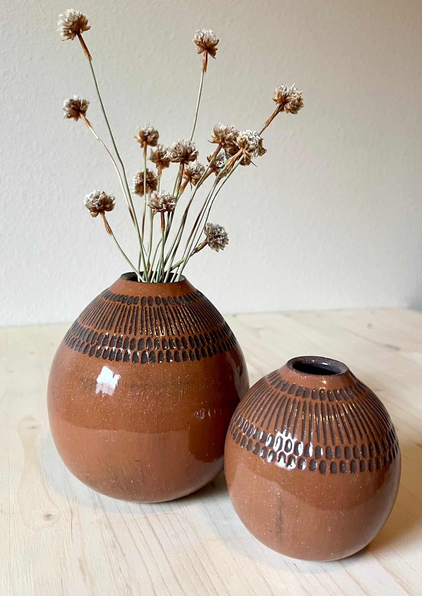 Round Bud Vase, Ceramic