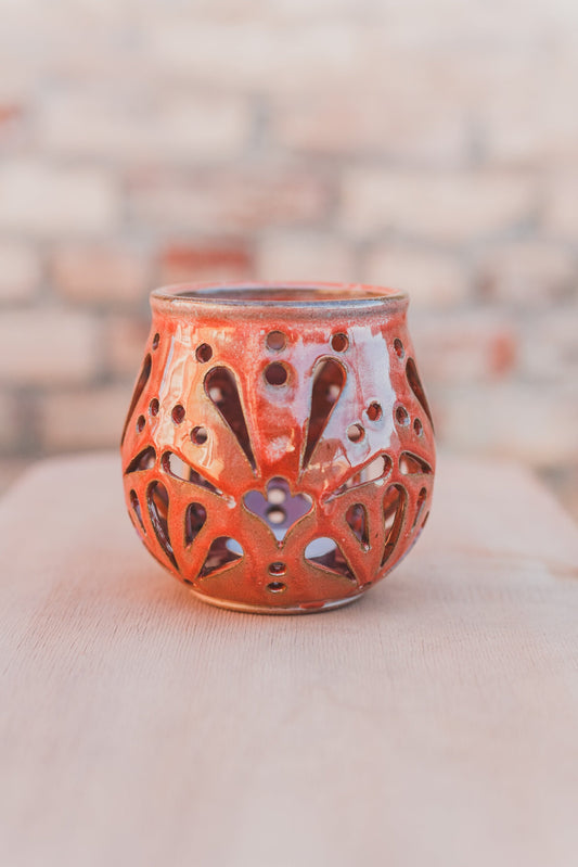 Ceramic tea light holder, candle holder