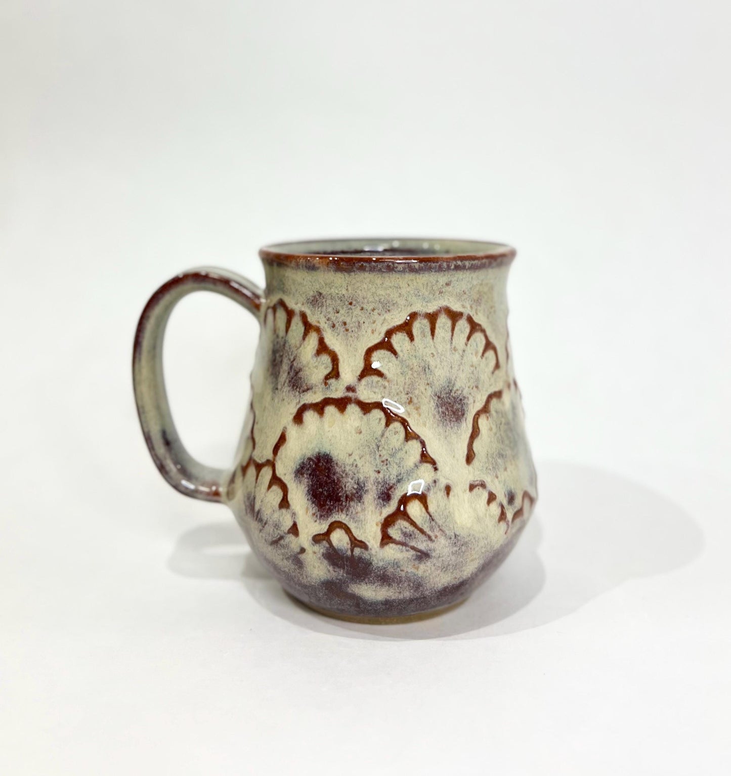 Handcrafted Scalloped Ceramic Mug - 18 oz