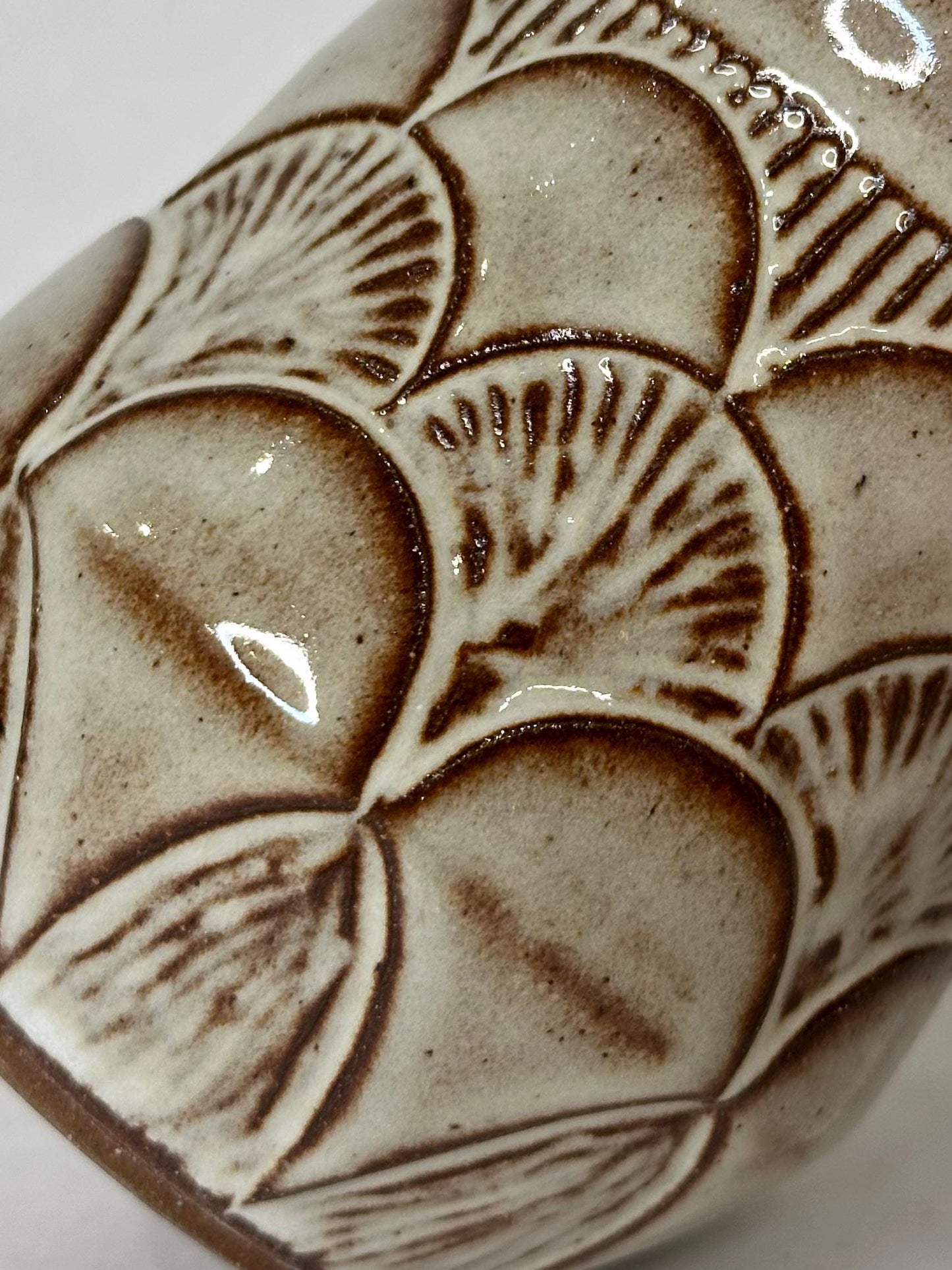 Ceramic Tumbler Mug, Scalloped Layers